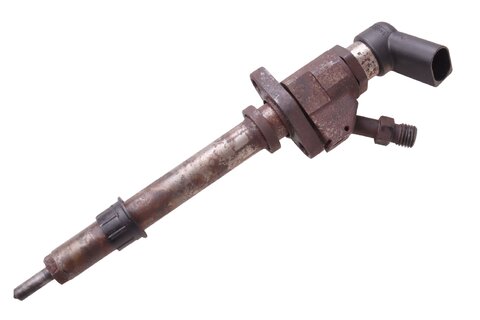 Vstrekovacia tryska (č.4) 3M5Q-9F593-DB