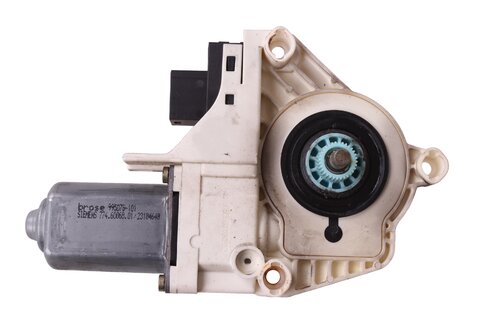 Motorček sťahovačky ľavý predný 4F0959801B