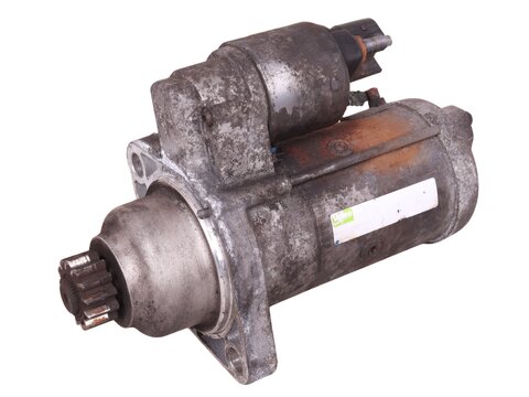 Štartér 02M911024C