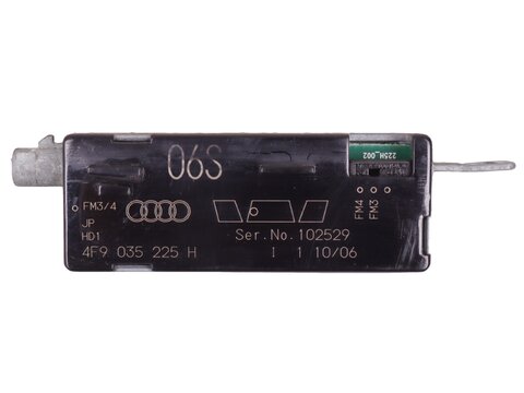 Anténny zosilňovač 4F9035225H