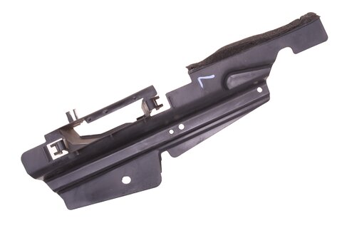 Kryt predného blatníka-ľavého 6M21-U02477-AD