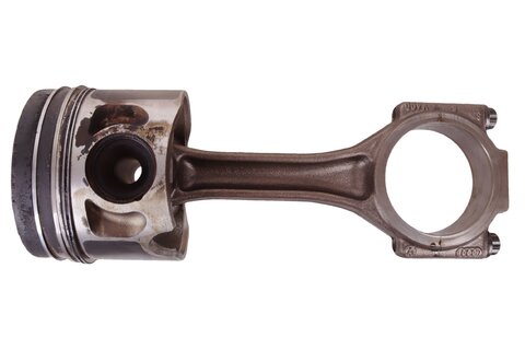 Sada ojnice   piest (1. a 2. valec) - 038107065HE