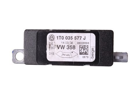 Anténny zosilňovač vpravo 1T0035577J