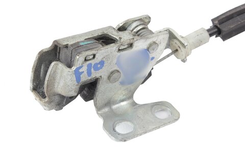 Horný / spodný zámok zadných ľavých a pravých dverí