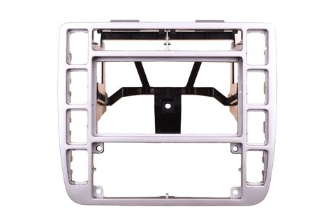 Rámček autorádia strieborný YM21-A047A04-BEQ1AB