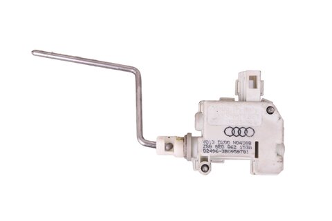 Elektrický zámok viečka palivovej nádrže 8E0862153A