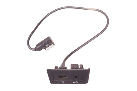 Zástrčka USB+AUX 5JB035726
