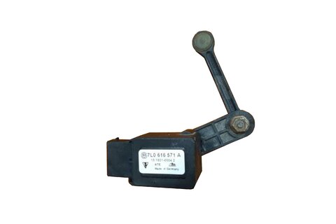 Senzor naklápania svetiel zadný 7L0616571E