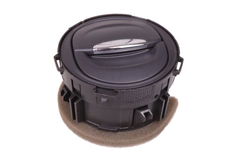 Mriežka ventilácie 687601310R