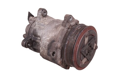Kompresor klimatizácie 648706
