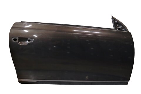 Dvere predné pravé 1K8831056K