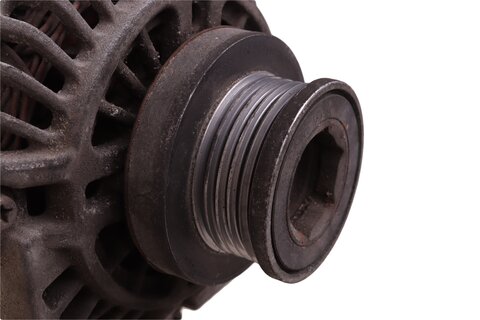 Alternátor ( 110A ) MITSUBISHI s pevnou remenicou (5 rebier)