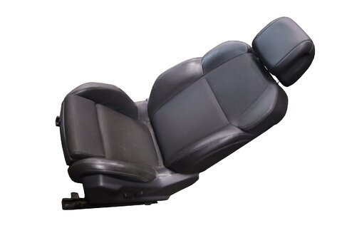 Sedadlo vodiča elektrické vyhrievané čierne 8864GC