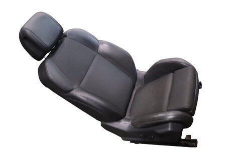 Sedadlo spolujazdca elektrické vyhrievané čierne 8864GE