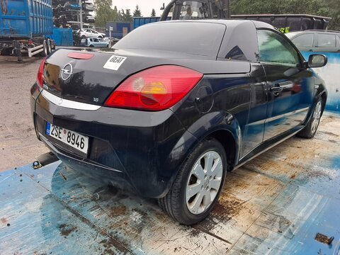 Opel Tigra TwinTop 1.8 16V 92kW