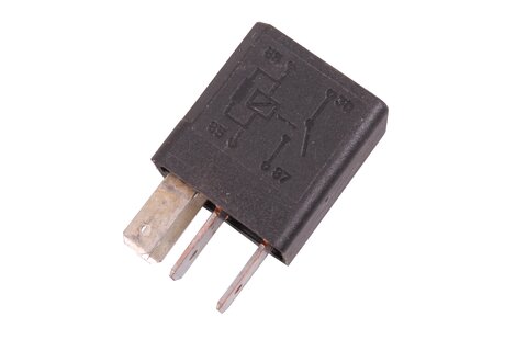 Relé 20A čierne 46520421