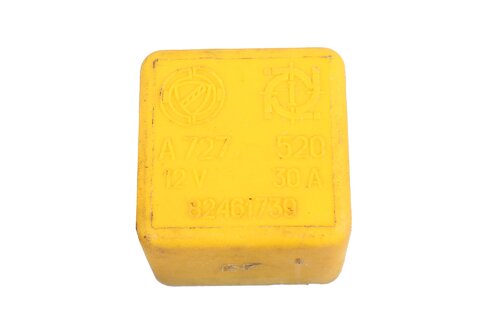 Relé 30A žlté 82461739