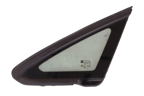 Sklo boční levé přední trojúhelník - zelené 13390012