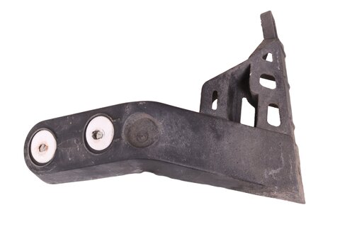 Držák zadního nárazníku pravý 13320247