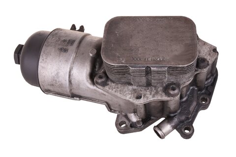 Držiak olejového filtra s chladičom AV2Q-6L625-AA