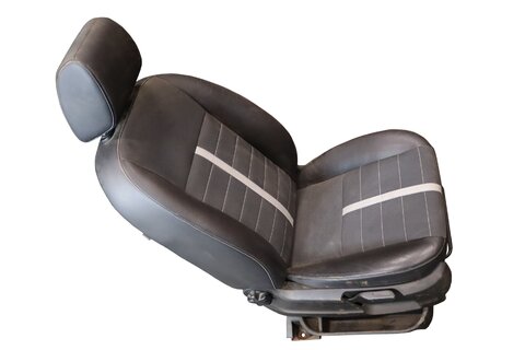 Sedadlo spolujazdca mechanické čierne 9V41-S62900-AB1EYQ