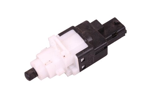 Spínač brzdového pedála 46840510