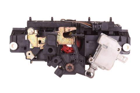 Madlo piatych dverí 4B0827565J