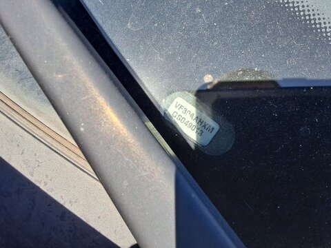 Peugeot 5008 2.0 HDI 110 kW