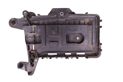 Držák baterie 1KD915333A