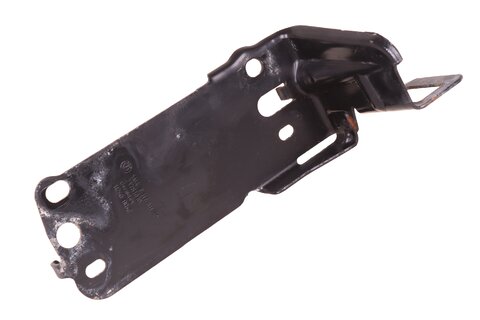 Držák chladiče spodní levý 51647117811