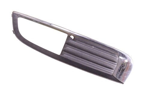 Mřížka předního nárazníku levá 13269929