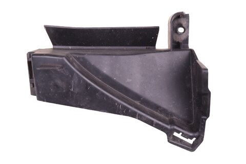 Plastový kryt chladiče 628173529R
