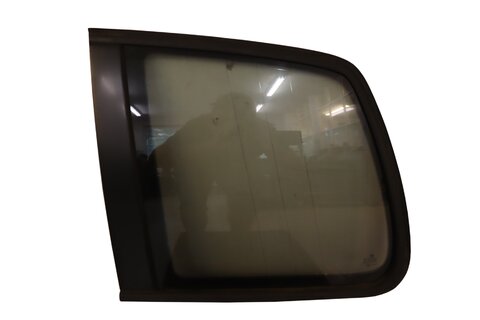 Sklo bočné zadné ľavé zelené s anténou 1T0845041 AF/AB/R