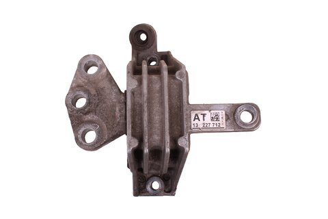 Držiak motora pravý (AT) 13227712