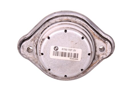 Uloženie motora P/L 22116770793