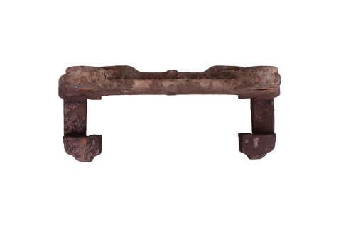 Držiak predného brzdového strmeňa 4E0615125A