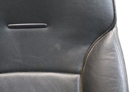 Sedadlo spolujazdca elektrickej kože vyhrievané   chladené 4E0881405AK