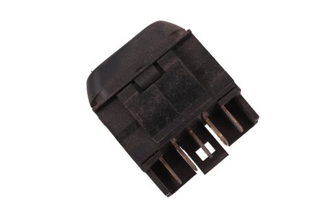 Tlačidlo otvárania zadného výklopného okna