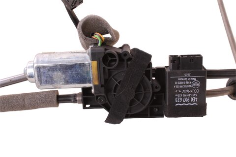 Spúšťač slnečnej rolety zadných dverí LONG P 4E4861978B