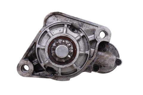 Štartér 2,2kW 070911023B