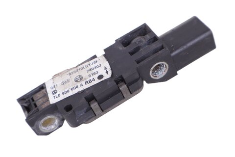 Senzor priečneho zrýchlenia - crashsenzor 7L0909606A