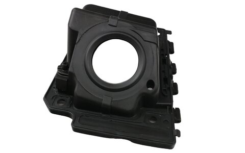 Plast tankovacího hrdla palivové nádrže