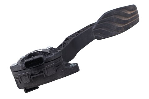 Elektronický pedál plynu 18002DF30B