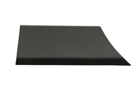 Pravá bočná lišta zd. blatníka - pr. časť, stredná rázvor - krátky previs (bez pozičných svetiel)