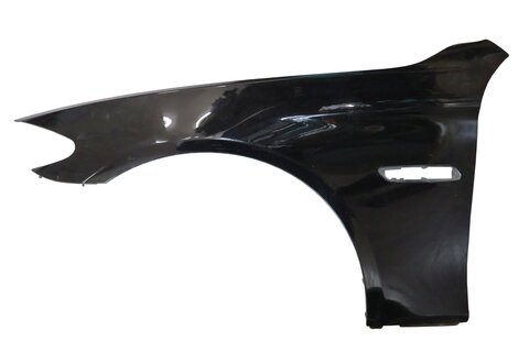 Blatník predný ľavý hliník 41355A03261