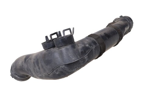 Vzduchové potrubie - sanie k filtru 8200596834