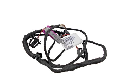 Káblový zväzok predných dverí pravý 3C8971558BB