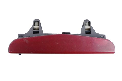 Tretie brzdové svetlo 5dv. hatchback 13188045