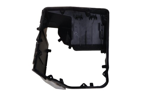 Poistková skrinka uprostred 7E0907296C