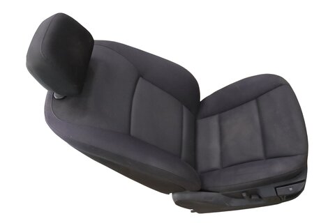 Sedadlo spolujazdca mechanické/elektrické vyhrievané čierne 52107230613